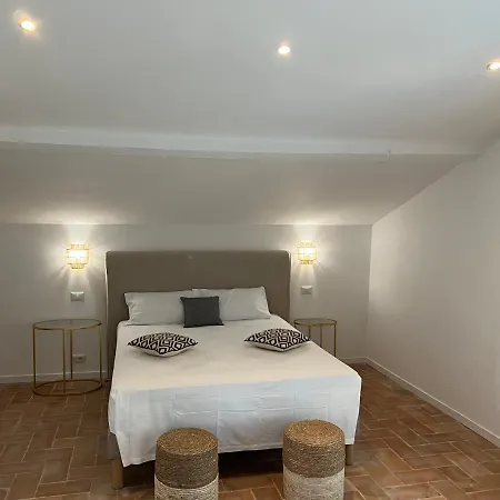 Maison D'orange - La Pinede