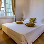 Maison D'orange - La Pinede Apartmán